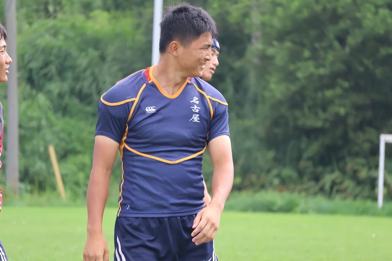 芳山 紘人