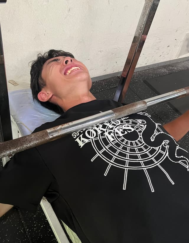林 右京